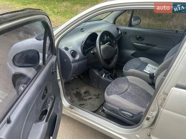 Сірий Деу Матіз, об'ємом двигуна 0.8 л та пробігом 100 тис. км за 1799 $, фото 4 на Automoto.ua