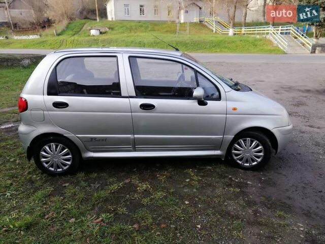 Сірий Деу Матіз, об'ємом двигуна 1 л та пробігом 76 тис. км за 2180 $, фото 3 на Automoto.ua