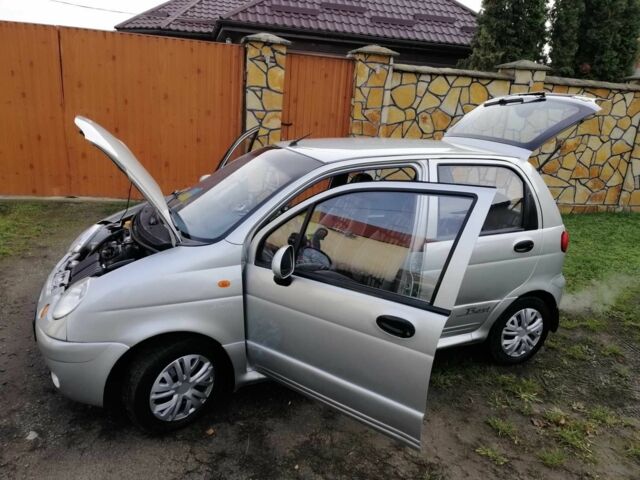 Сірий Деу Матіз, об'ємом двигуна 1.1 л та пробігом 78 тис. км за 2180 $, фото 19 на Automoto.ua