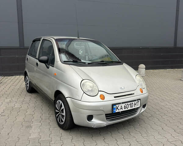 Сірий Деу Матіз, об'ємом двигуна 0.8 л та пробігом 141 тис. км за 2200 $, фото 1 на Automoto.ua