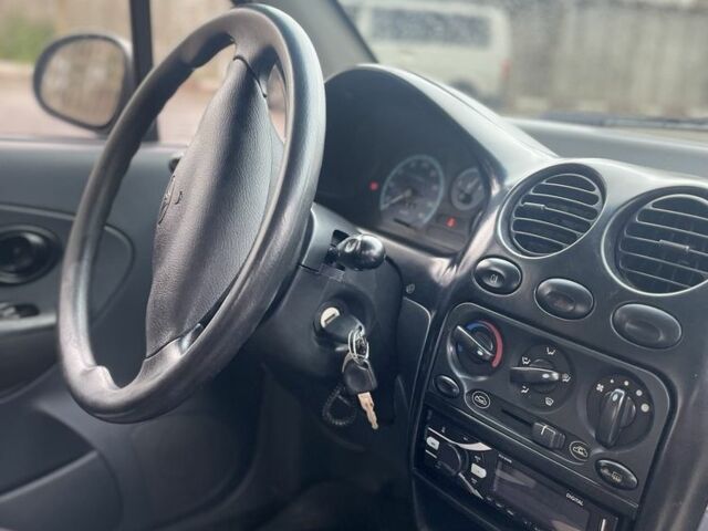 Деу Матіз 2008 у Вольнянске на Automoto.ua Сірий Деу Матіз, об'ємом двигуна 0.8 л та пробігом 113 тис. км за 2550 $, фото 11 на Automoto.ua