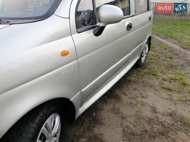 Сірий Деу Матіз, об'ємом двигуна 1 л та пробігом 76 тис. км за 2180 $, фото 4 на Automoto.ua