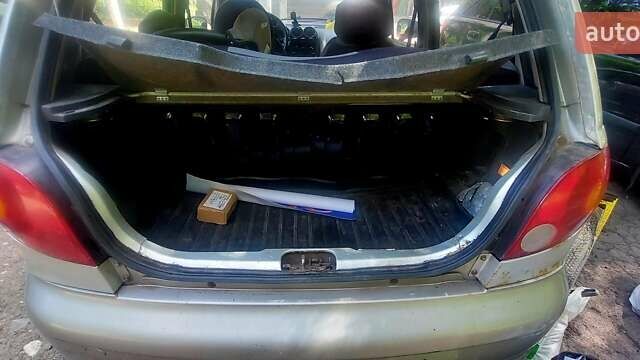 Сірий Деу Матіз, об'ємом двигуна 1 л та пробігом 200 тис. км за 1700 $, фото 2 на Automoto.ua