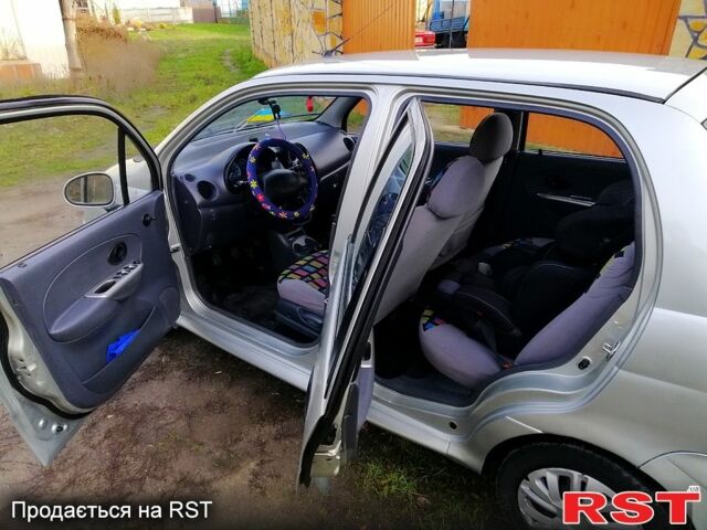 Серый Дэу Матиз, объемом двигателя 1 л и пробегом 76 тыс. км за 2180 $, фото 4 на Automoto.ua