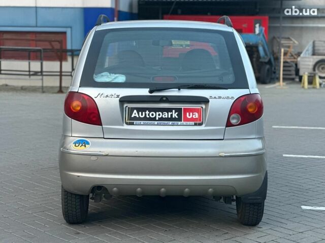 Серый Дэу Матиз, объемом двигателя 1 л и пробегом 42 тыс. км за 3390 $, фото 5 на Automoto.ua