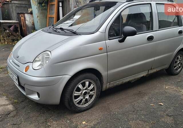 Серый Дэу Матиз, объемом двигателя 0.8 л и пробегом 100 тыс. км за 2200 $, фото 1 на Automoto.ua