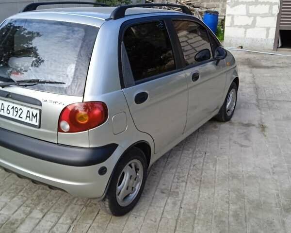 Серый Дэу Матиз, объемом двигателя 0.8 л и пробегом 179 тыс. км за 2100 $, фото 3 на Automoto.ua