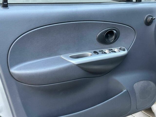 Серый Дэу Матиз, объемом двигателя 1 л и пробегом 42 тыс. км за 3390 $, фото 9 на Automoto.ua