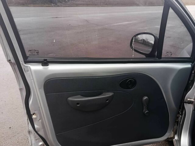 Серый Дэу Матиз, объемом двигателя 0.8 л и пробегом 140 тыс. км за 2300 $, фото 8 на Automoto.ua