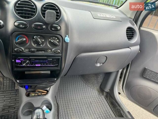 Серый Дэу Матиз, объемом двигателя 0.8 л и пробегом 90 тыс. км за 2900 $, фото 21 на Automoto.ua