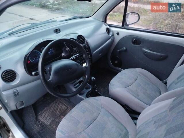 Сірий Деу Матіз, об'ємом двигуна 0.8 л та пробігом 110 тис. км за 2300 $, фото 6 на Automoto.ua