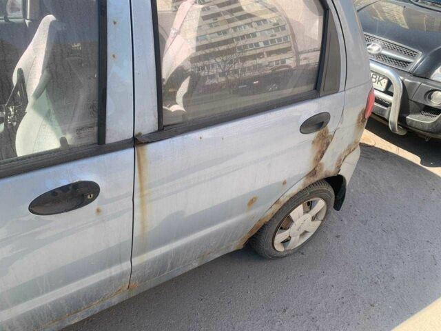 Серый Дэу Матиз, объемом двигателя 0.8 л и пробегом 175 тыс. км за 1600 $, фото 4 на Automoto.ua