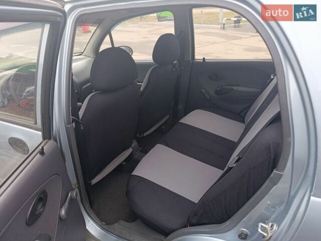 Серый Дэу Матиз, объемом двигателя 0.8 л и пробегом 135 тыс. км за 1950 $, фото 4 на Automoto.ua