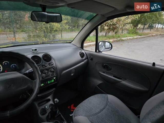 Сірий Деу Матіз, об'ємом двигуна 0.8 л та пробігом 139 тис. км за 1999 $, фото 32 на Automoto.ua