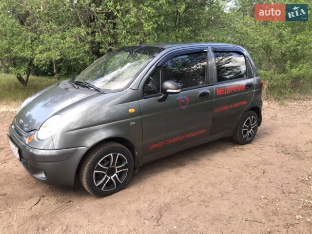 Сірий Деу Матіз, об'ємом двигуна 0.8 л та пробігом 150 тис. км за 2700 $, фото 2 на Automoto.ua