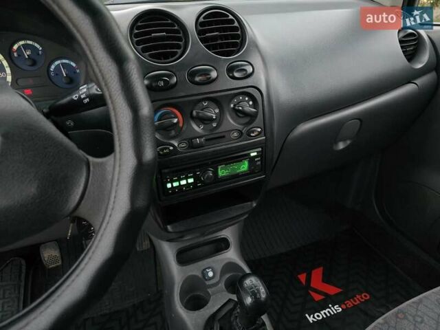 Сірий Деу Матіз, об'ємом двигуна 0.8 л та пробігом 139 тис. км за 1999 $, фото 26 на Automoto.ua