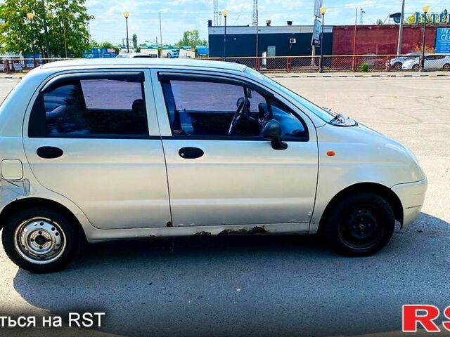 Сірий Деу Матіз, об'ємом двигуна 0.8 л та пробігом 125 тис. км за 1999 $, фото 7 на Automoto.ua