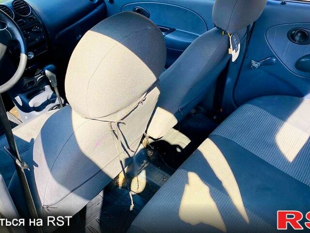 Сірий Деу Матіз, об'ємом двигуна 0.8 л та пробігом 125 тис. км за 1999 $, фото 4 на Automoto.ua