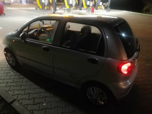 Сірий Деу Матіз, об'ємом двигуна 1 л та пробігом 77 тис. км за 2000 $, фото 3 на Automoto.ua