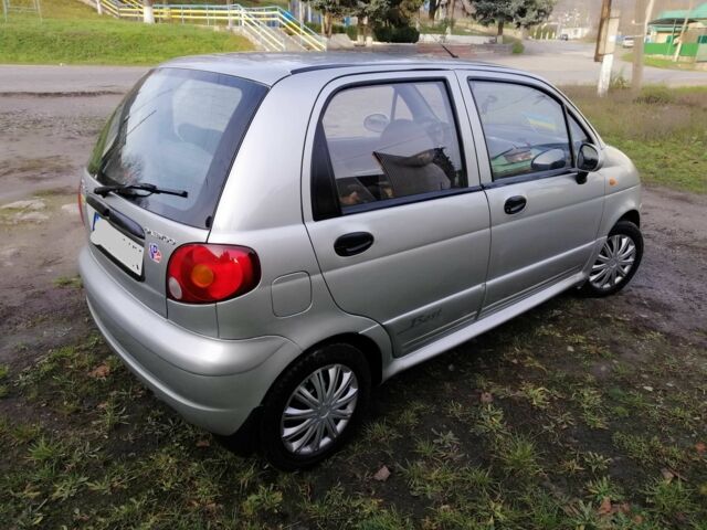 Сірий Деу Матіз, об'ємом двигуна 1 л та пробігом 77 тис. км за 2000 $, фото 8 на Automoto.ua