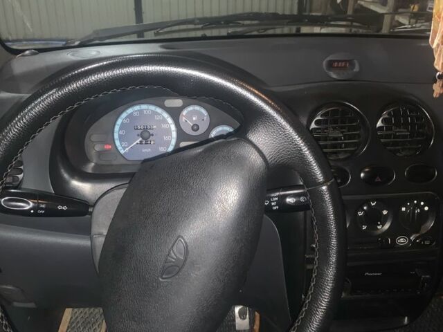 Сірий Деу Матіз, об'ємом двигуна 0.8 л та пробігом 148 тис. км за 2000 $, фото 3 на Automoto.ua