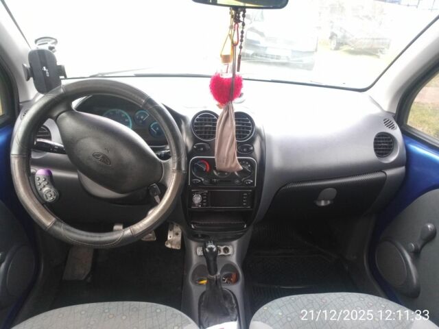 Синий Дэу Матиз, объемом двигателя 0.8 л и пробегом 211 тыс. км за 1900 $, фото 4 на Automoto.ua