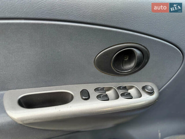 Синий Дэу Матиз, объемом двигателя 1 л и пробегом 144 тыс. км за 1600 $, фото 27 на Automoto.ua