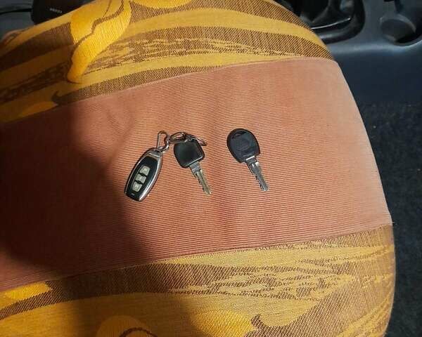 Синий Дэу Матиз, объемом двигателя 0.8 л и пробегом 79 тыс. км за 2500 $, фото 19 на Automoto.ua