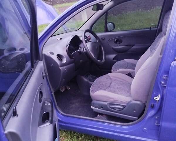 Синий Дэу Матиз, объемом двигателя 0.8 л и пробегом 153 тыс. км за 2700 $, фото 2 на Automoto.ua