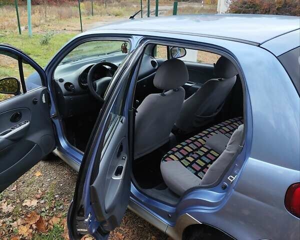 Синий Дэу Матиз, объемом двигателя 1 л и пробегом 147 тыс. км за 2700 $, фото 4 на Automoto.ua