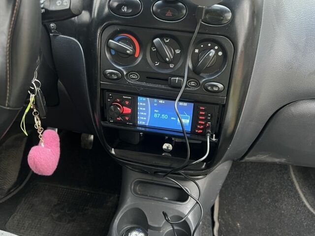 Синій Деу Матіз, об'ємом двигуна 1 л та пробігом 196 тис. км за 1700 $, фото 2 на Automoto.ua