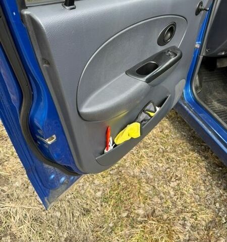 Синій Деу Матіз, об'ємом двигуна 0.8 л та пробігом 131 тис. км за 1650 $, фото 9 на Automoto.ua