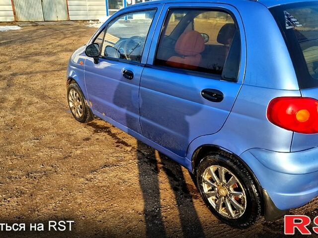 Синий Дэу Матиз, объемом двигателя 0.8 л и пробегом 150 тыс. км за 1500 $, фото 3 на Automoto.ua