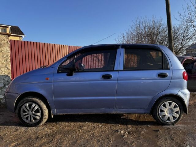 Синий Дэу Матиз, объемом двигателя 0.8 л и пробегом 105 тыс. км за 1650 $, фото 3 на Automoto.ua
