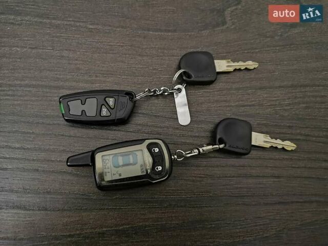 Дэу Матиз 2008 в Одессе на Automoto.ua Синий Дэу Матиз, объемом двигателя 0.8 л и пробегом 127 тыс. км за 2500 $, фото 33 на Automoto.ua