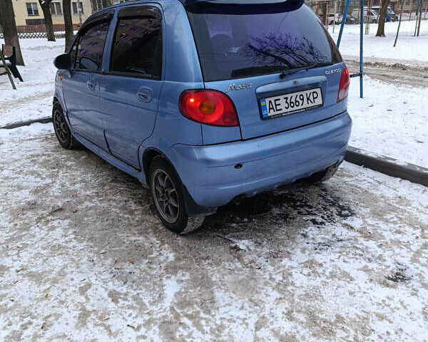 Синий Дэу Матиз, объемом двигателя 1 л и пробегом 180 тыс. км за 1550 $, фото 3 на Automoto.ua