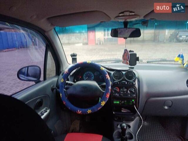 Синий Дэу Матиз, объемом двигателя 1 л и пробегом 42 тыс. км за 3400 $, фото 3 на Automoto.ua
