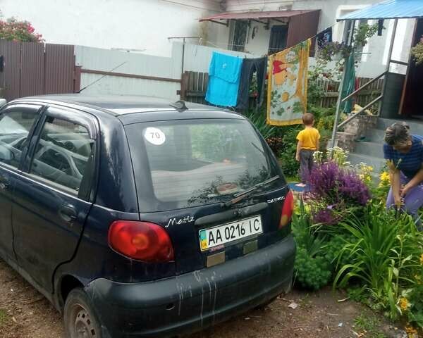 Синий Дэу Матиз, объемом двигателя 0.8 л и пробегом 658 тыс. км за 1100 $, фото 4 на Automoto.ua