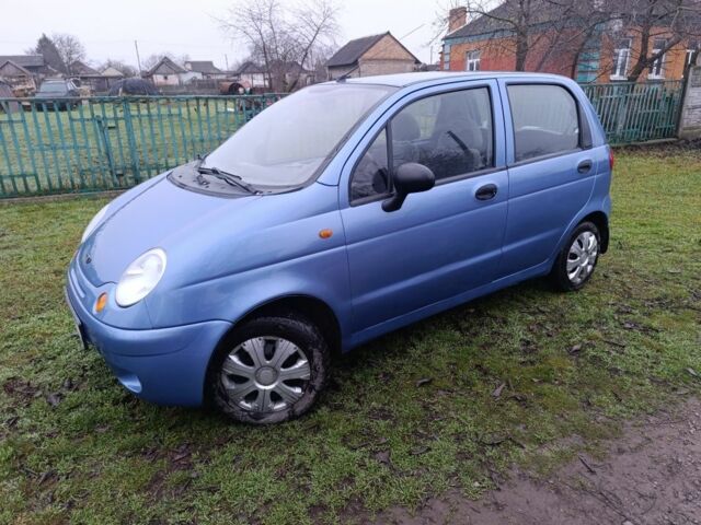 Синий Дэу Матиз, объемом двигателя 0.8 л и пробегом 100 тыс. км за 2100 $, фото 2 на Automoto.ua