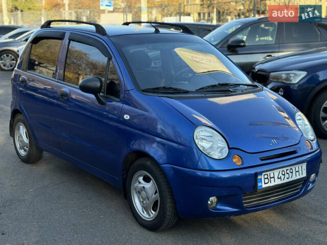Синий Дэу Матиз, объемом двигателя 0.8 л и пробегом 126 тыс. км за 3300 $, фото 2 на Automoto.ua