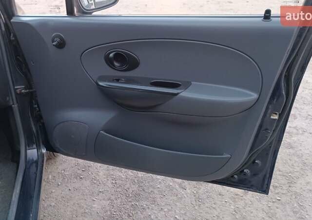Синій Деу Матіз, об'ємом двигуна 0.8 л та пробігом 130 тис. км за 1750 $, фото 37 на Automoto.ua