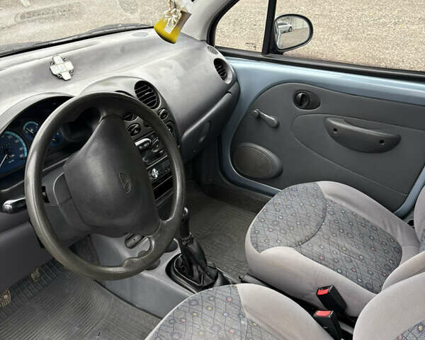 Синий Дэу Матиз, объемом двигателя 0.8 л и пробегом 85 тыс. км за 2700 $, фото 4 на Automoto.ua