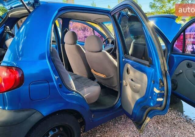 Синий Дэу Матиз, объемом двигателя 0.8 л и пробегом 139 тыс. км за 3200 $, фото 5 на Automoto.ua