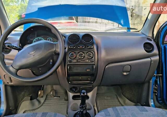 Синий Дэу Матиз, объемом двигателя 0.8 л и пробегом 139 тыс. км за 3200 $, фото 11 на Automoto.ua