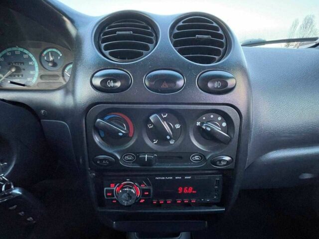 Синій Деу Матіз, об'ємом двигуна 0.8 л та пробігом 100 тис. км за 1990 $, фото 11 на Automoto.ua