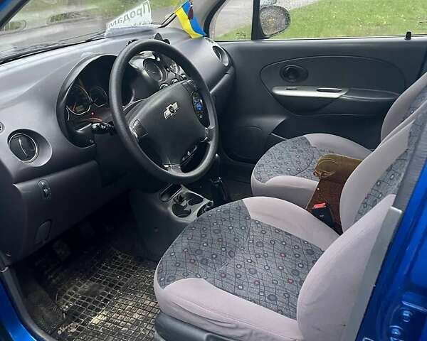 Синій Деу Матіз, об'ємом двигуна 0.8 л та пробігом 69 тис. км за 2500 $, фото 2 на Automoto.ua