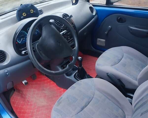 Синий Дэу Матиз, объемом двигателя 0.8 л и пробегом 100 тыс. км за 1600 $, фото 2 на Automoto.ua