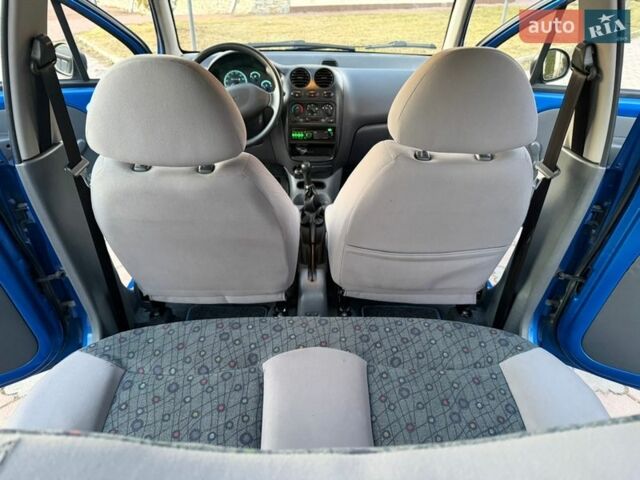 Синій Деу Матіз, об'ємом двигуна 0.8 л та пробігом 57 тис. км за 2750 $, фото 43 на Automoto.ua