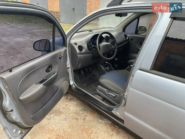 Синій Деу Матіз, об'ємом двигуна 0.8 л та пробігом 110 тис. км за 2450 $, фото 6 на Automoto.ua