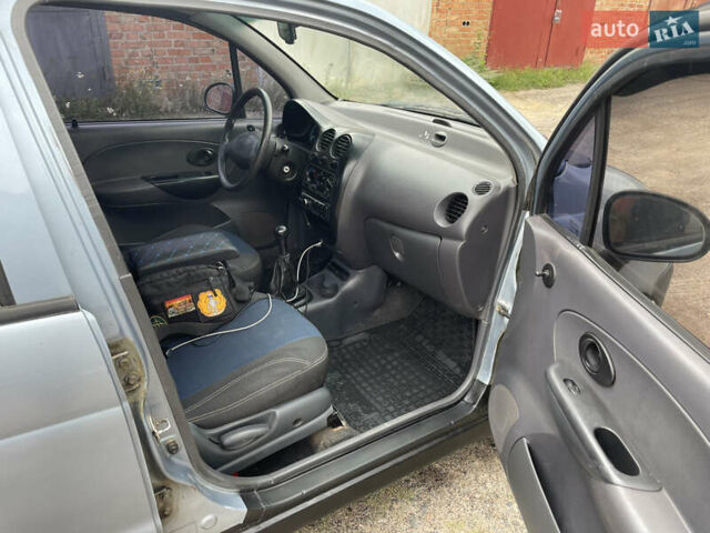 Синій Деу Матіз, об'ємом двигуна 0.8 л та пробігом 110 тис. км за 2450 $, фото 3 на Automoto.ua